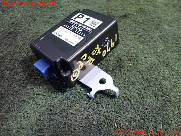 5UPJ-19706148]プリウスα(ZVW41W)コンピューター3 89740-47210 中古_m0001.jpg
