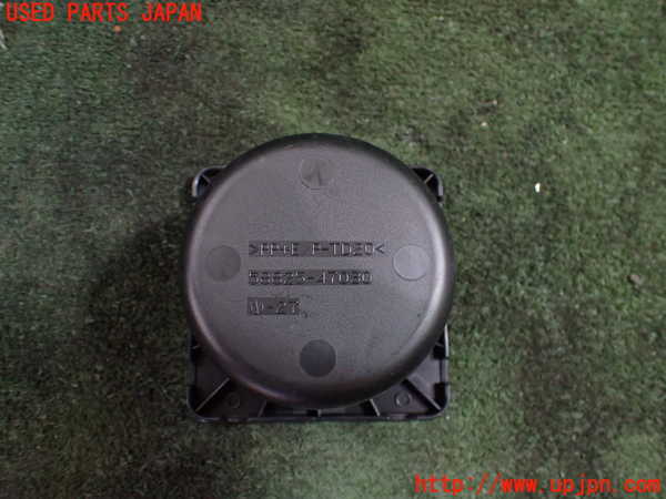 5UPJ-19707842]プリウスα(ZVW41W)小物入れ2 中古_m0004.jpg