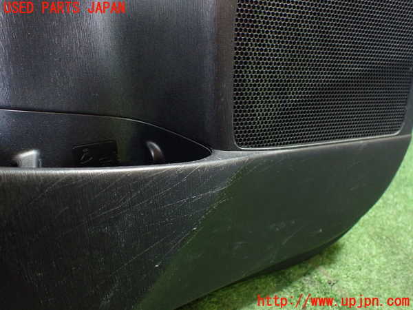 5UPJ-19701324]プリウスα(ZVW41W)左後ドア内張り 中古_m0002.jpg