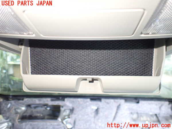 5UPJ-19706411]プリウスα(ZVW41W)ルームランプ1（1列目） 中古_m0002.jpg
