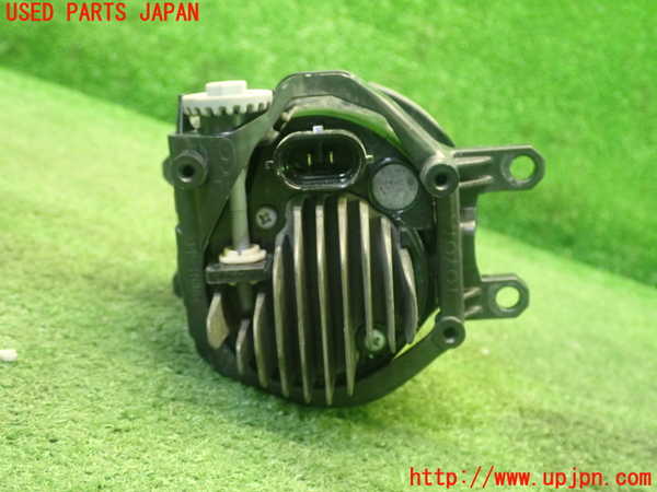 1UPJ-19711182]クラウン ロイヤル ハイブリッド(AWS210)左フォグ 中古_m0004.jpg