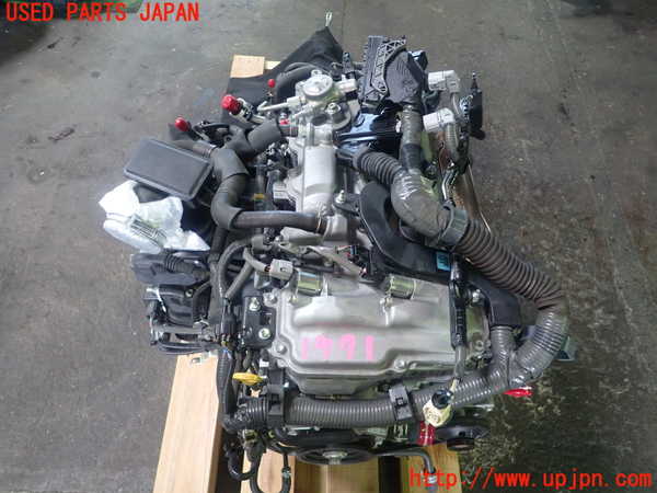 1UPJ-19712010]クラウン ロイヤル ハイブリッド(AWS210)エンジン 2AR-FSE 中古_m0001.jpg