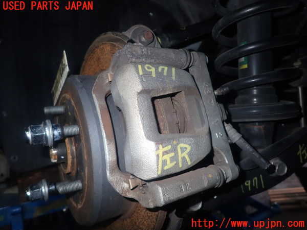 5UPJ-19714095]クラウン ロイヤル ハイブリッド(AWS210)左リアキャリパー 中古_m0001.jpg