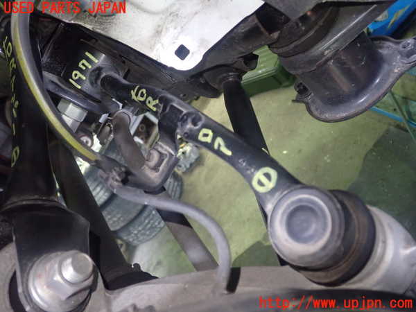 5UPJ-19715200]クラウン ロイヤル ハイブリッド(AWS210)右リアロアアーム1 中古_m0001.jpg