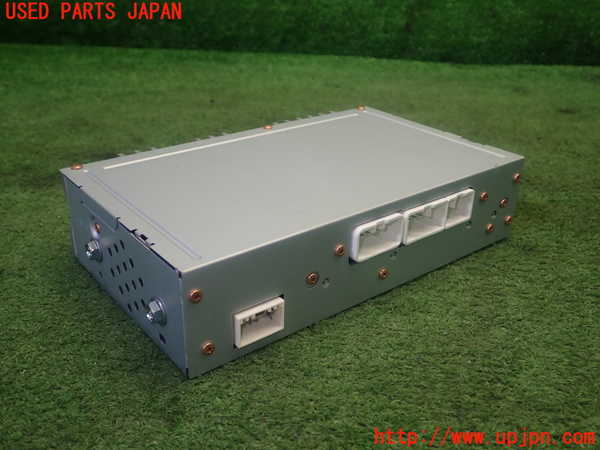 5UPJ-19716525]クラウン ロイヤル ハイブリッド(AWS210)アンプ 中古_m0002.jpg