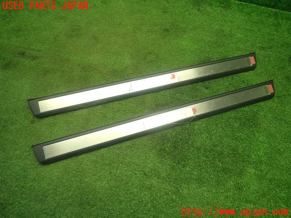 5UPJ-19717740]クラウン ロイヤル ハイブリッド(AWS210)スカッフプレート 中古_m0003.jpg