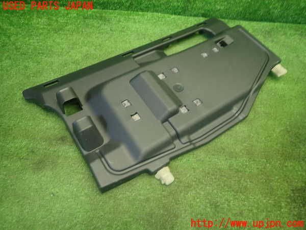 5UPJ-19717693]クラウン ロイヤル ハイブリッド(AWS210)内装トリム類3 中古_m0002.jpg