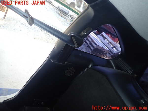 5UPJ-19727675]MR2(SW20)右リアピラートリム 中古_m0001.jpg