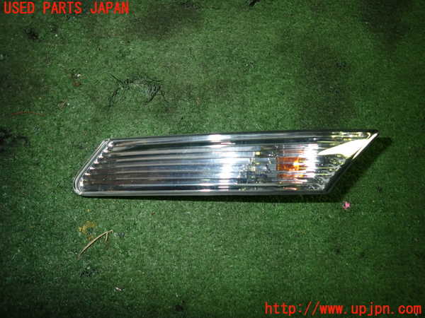5UPJ-19731162]ポルシェ・ボクスター(98722)左ウィンカーレンズ 中古_m0001.jpg
