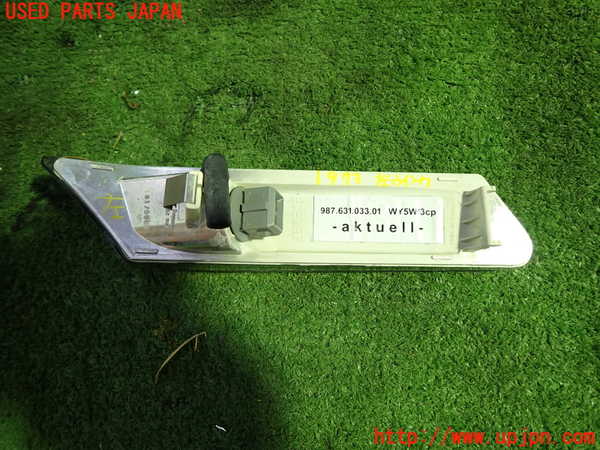 5UPJ-19731162]ポルシェ・ボクスター(98722)左ウィンカーレンズ 中古_m0002.jpg