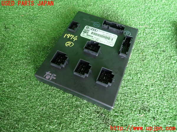 5UPJ-19746147]アウディ・S5(8TCGWF)コンピューター2 (ボディコントロールモジュール) 中古_m0001.jpg