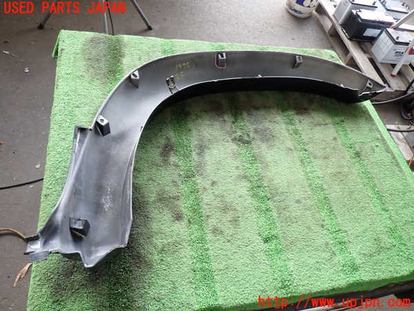 5UPJ-19751442]ハイラックスサーフ(RZN185W)左前オーバーフェンダー 中古_m0005.jpg