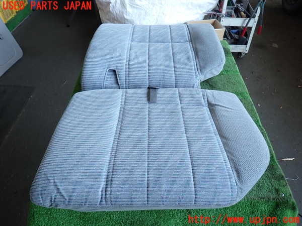 5UPJ-19757435]ハイラックスサーフ(RZN185W)左リアシート 中古_m0001.jpg