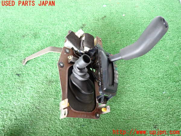 2UPJ-19757555]ハイラックスサーフ(RZN185W)ATシフトレバー 中古_m0001.jpg