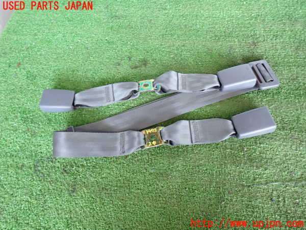 5UPJ-19757135]ハイラックスサーフ(RZN185W)真中2列目シートベルト 中古_m0001.jpg
