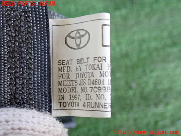 5UPJ-19757135]ハイラックスサーフ(RZN185W)真中2列目シートベルト 中古_m0002.jpg