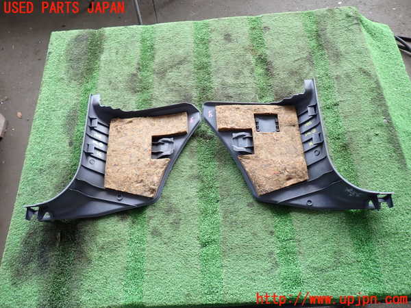 5UPJ-19757693]ハイラックスサーフ(RZN185W)内装トリム類3 中古_m0004.jpg