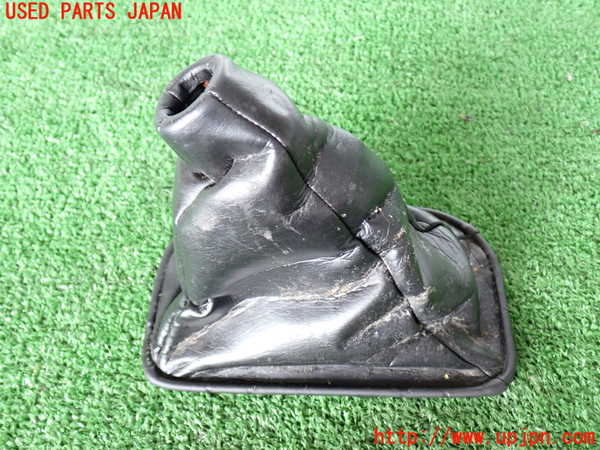 5UPJ-19757575]ハイラックスサーフ(RZN185W)シフトブーツ(トランスファ用) 中古_m0002.jpg