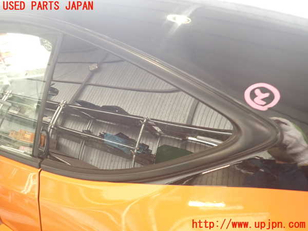 5UPJ-19761382]８６(BRZ)(ZN6)左クォーターガラス 中古(43R-007952 M2F2)_m0001.jpg