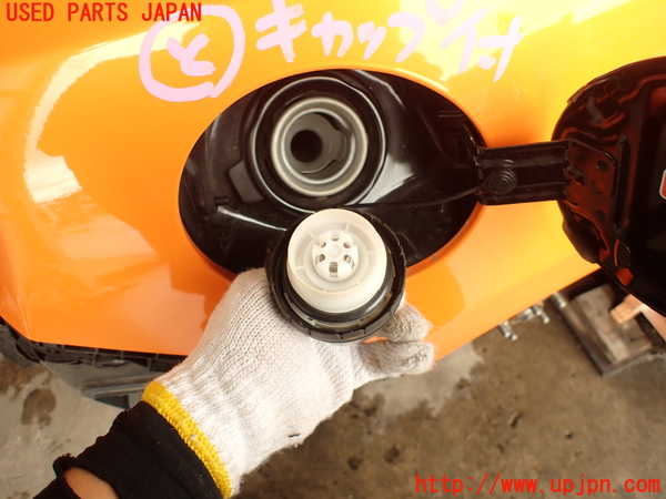 5UPJ-19761690]８６(BRZ)(ZN6)フューエルリッド 中古_m0003.jpg
