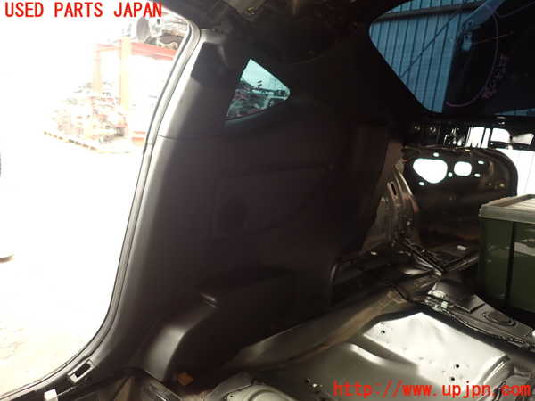 5UPJ-19767675]８６(BRZ)(ZN6)右リアピラートリム 中古_m0001.jpg
