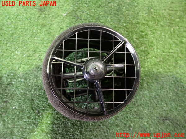 5UPJ-19777527]フェアレディZ(Z34)エアコン吹き出し口2 (右) 中古_m0003.jpg