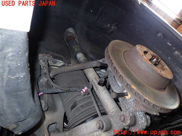 5UPJ-19785070]ポルシェ・パナメーラ S(970M48A)右リアショックアブソーバー 中古_m0001.jpg