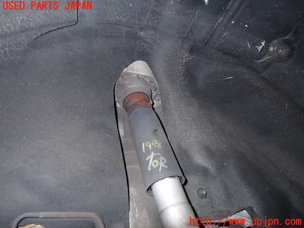 5UPJ-19785070]ポルシェ・パナメーラ S(970M48A)右リアショックアブソーバー 中古_m0002.jpg