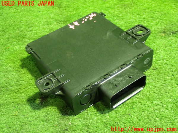 5UPJ-19786147]ポルシェ・パナメーラ S(970M48A)コンピューター2 (7PP.959.663.E) 中古_m0003.jpg