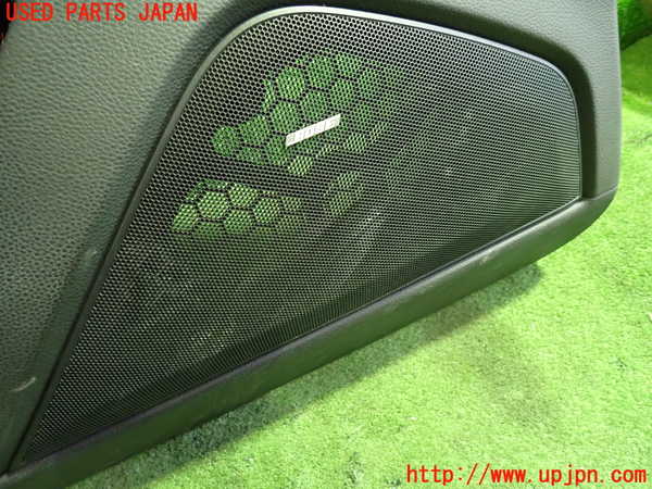 5UPJ-19781264]ポルシェ・パナメーラ S(970M48A)左前ドア内張り 中古_m0004.jpg