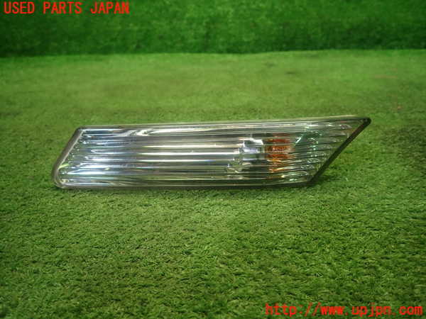 5UPJ-19791162]ポルシェ・ボクスター(98725)左ウィンカーレンズ 中古_m0001.jpg