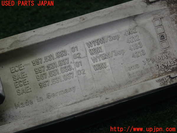 5UPJ-19791162]ポルシェ・ボクスター(98725)左ウィンカーレンズ 中古_m0004.jpg