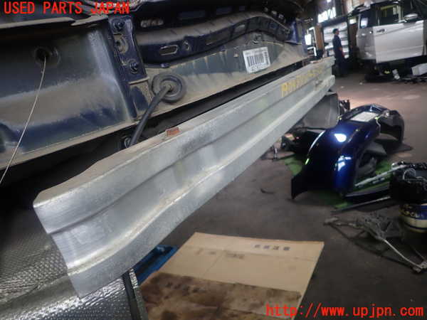 5UPJ-19791614]ポルシェ・ボクスター(98725)リアバンパーホースメント 中古_m0002.jpg