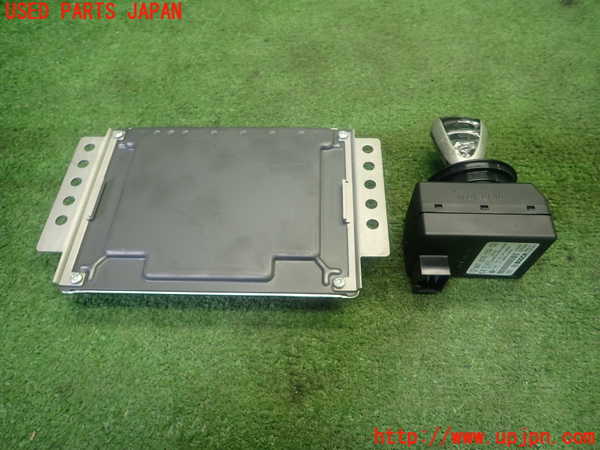 5UPJ-19796110]ポルシェ・ボクスター(98725)エンジンコンピューター 中古_m0002.jpg