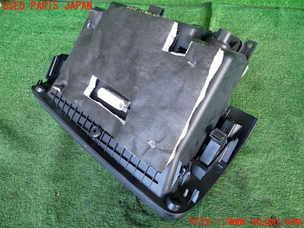 5UPJ-19817516]BMW ミニ(MINI)クーパーD(XT15)(F55)グローブボックス1 中古_m0002.jpg