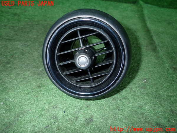 5UPJ-19817526]BMW ミニ(MINI)クーパーD(XT15)(F55)エアコン吹き出し口1 (右) 中古_m0001.jpg