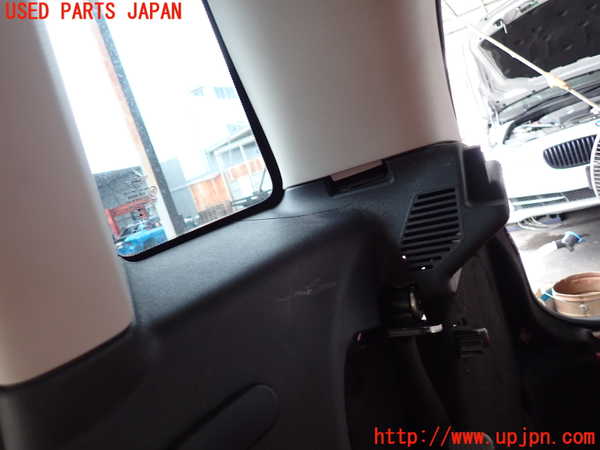 5UPJ-19817675]BMW ミニ(MINI)クーパーD(XT15)(F55)右リアピラートリム 中古_m0003.jpg