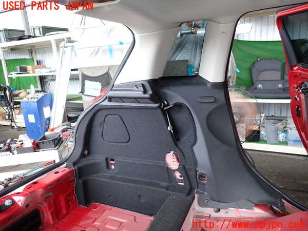 5UPJ-19817680]BMW ミニ(MINI)クーパーD(XT15)(F55)左リアピラートリム 中古_m0001.jpg