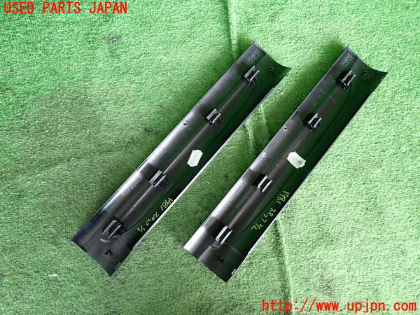 5UPJ-19817740]BMW ミニ(MINI)クーパーD(XT15)(F55)スカッフプレート 中古_m0004.jpg