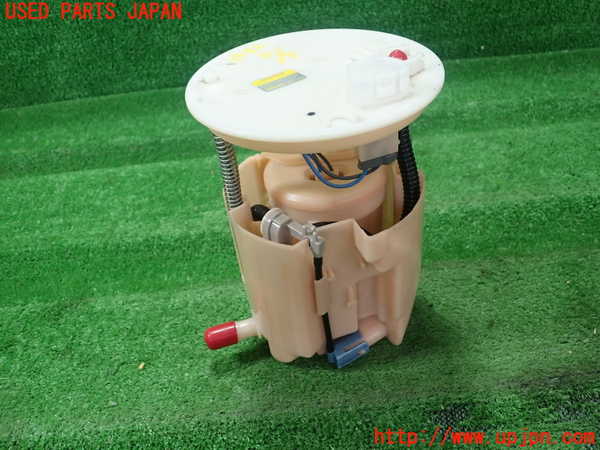 5UPJ-19822510]ノアハイブリッド(ヴォクシーハイブリッド)(ZWR80G)燃料ポンプ 中古_m0001.jpg