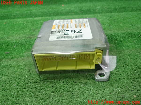 5UPJ-19826145]ノアハイブリッド(ヴォクシーハイブリッド)(ZWR80G)エアバッグコンピューター 中古_m0001.jpg