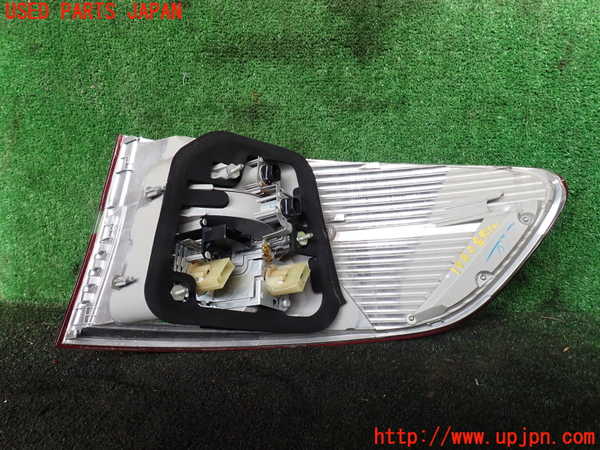 1UPJ-19831536]BMW アクティブハイブリッドX6 E72(AHX6)(FH44)左テールランプ 中古_m0002.jpg