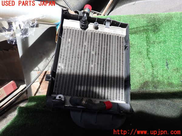 1UPJ-19832323]BMW アクティブハイブリッドX6 E72(AHX6)(FH44)ラジエーター3 (サブ) 中古_m0001.jpg