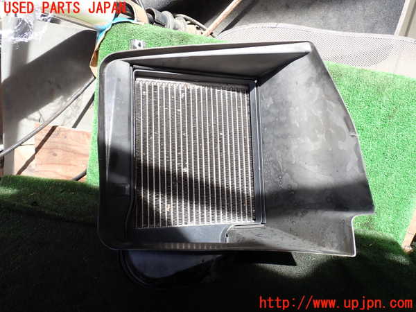 1UPJ-19832323]BMW アクティブハイブリッドX6 E72(AHX6)(FH44)ラジエーター3 (サブ) 中古_m0002.jpg