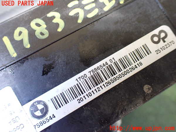 1UPJ-19832323]BMW アクティブハイブリッドX6 E72(AHX6)(FH44)ラジエーター3 (サブ) 中古_m0003.jpg