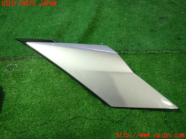 5UPJ-19841100]セレナ(GFC27)右前コーナーパネル 中古_m0001.jpg