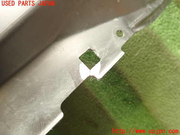 5UPJ-19861092]CX-5(KF2P)左前フェンダーライナー 中古_m0002.jpg