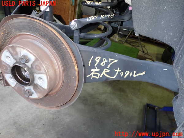 2UPJ-19874300]BMW X1 F48(JG15)右リアナックルハブ 中古 Xシリーズ_m0001.jpg