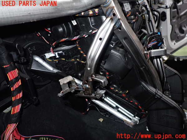 2UPJ-19876081]BMW X1 F48(JG15)エバポレーター1 中古 Xシリーズ_m0002.jpg