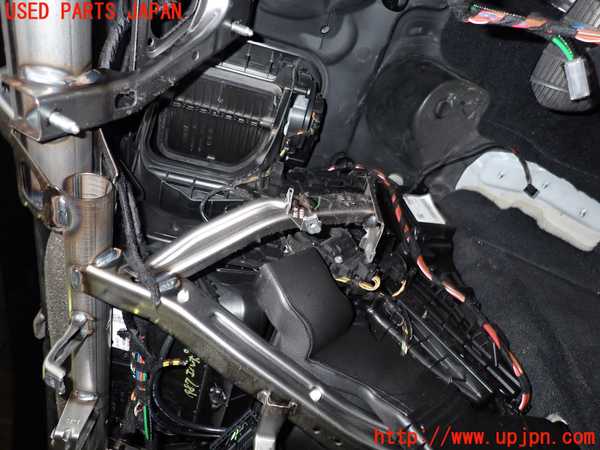 2UPJ-19876081]BMW X1 F48(JG15)エバポレーター1 中古 Xシリーズ_m0003.jpg